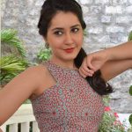 Rashi Khanna Bikini