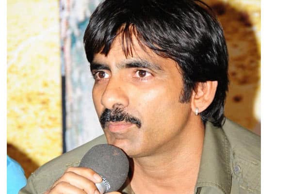 Telugu film Bengal Tiger starring Ravi Teja and Tamannaah is getting  postponed