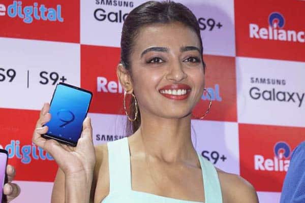 Radhika Apte launches Samsung Galaxy S9