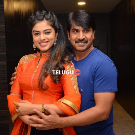 Jambalakidi Pamba Movie Pre Release Event