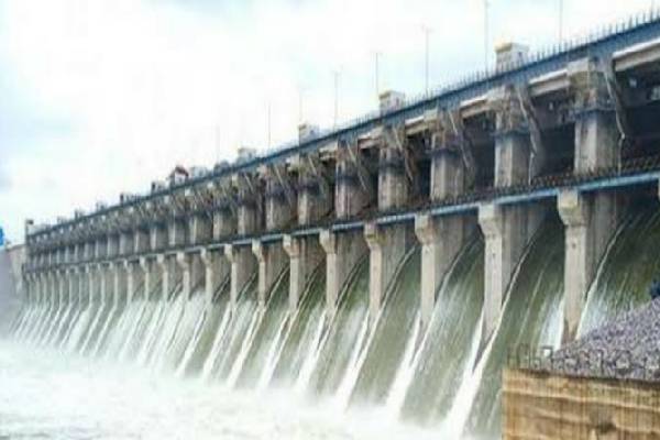 Telangana's Mid Manair Dam oustees protest for compensation