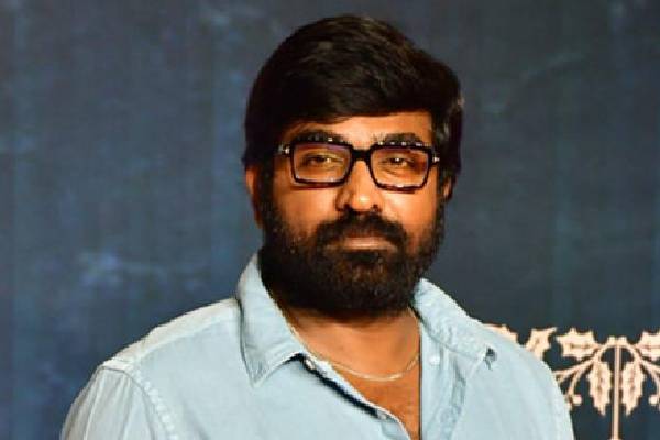 Vijay Sethupathi on a hunt for Telugu Films