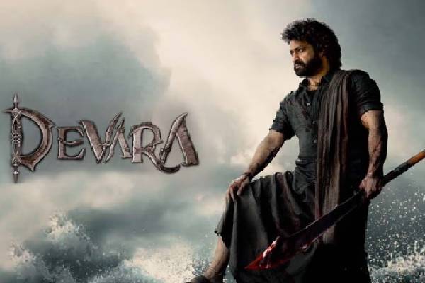 Live Video : Devara movie premiere show talk