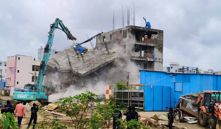 HYDRA continues Demolitions: Issues Clarity